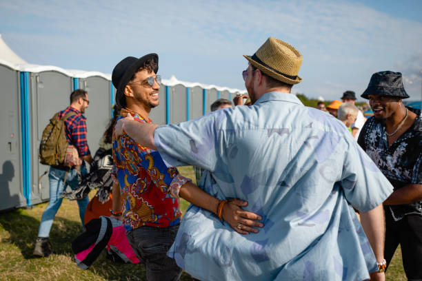 Best Luxury portable toilet rental  in Alton, IA